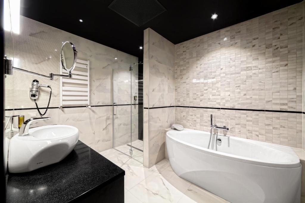 Słoneczny Zdrój Medical Spa&Wellness Busko-Zdrój Habitación foto